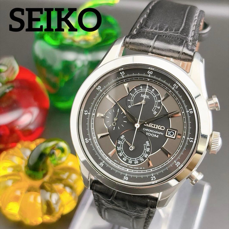 Chronograph Quartz Mens Wristwatch Japanese Business Formal Stainless