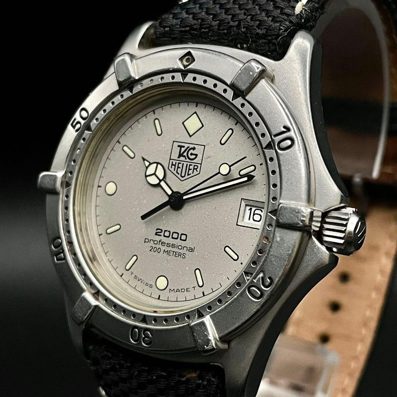 Working Tag Heuer 2000 Professional Mens Wristwatch 962.206 Japanese Vintage