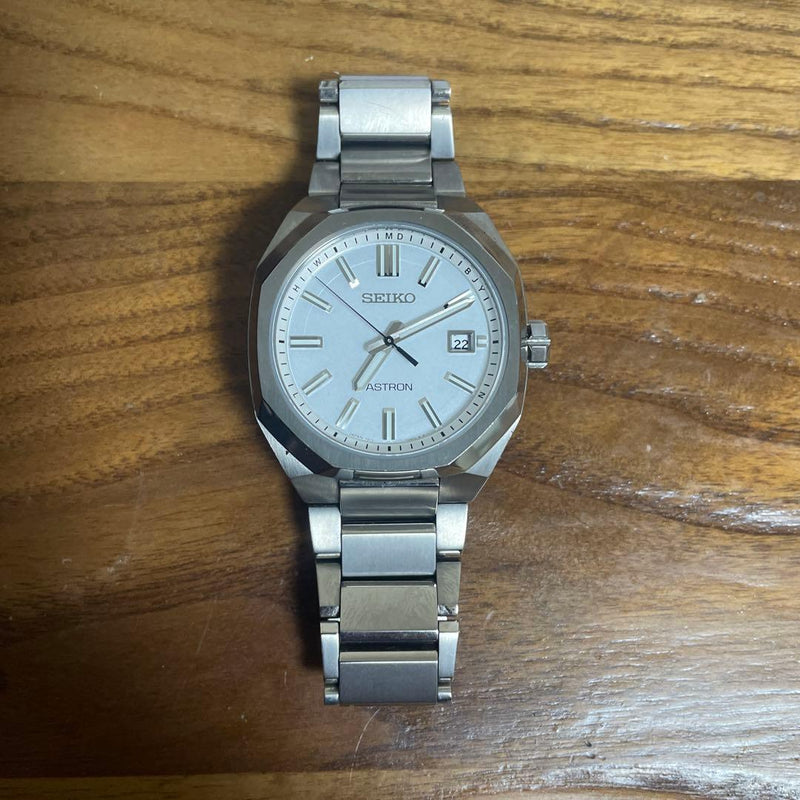 Seiko Astron Solar Gps Radio Wave Mens Wristwatch Japanese Titanium 165 000 Yen