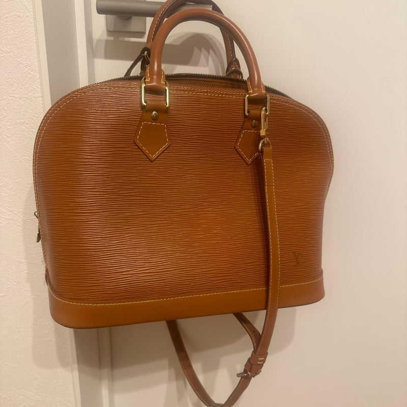 Louis Vuitton Alma M54148 MI0977 Handbag Epi Leather Jipangu Gold