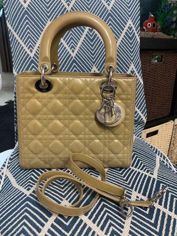 Dior Quilted Handbag Beige Leather Cd Logo Charm
