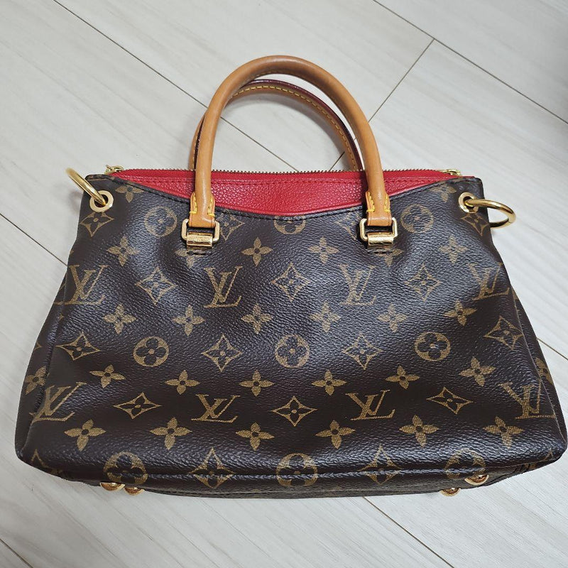 Monogram Handbag Leather Brown Red Gold Hardware