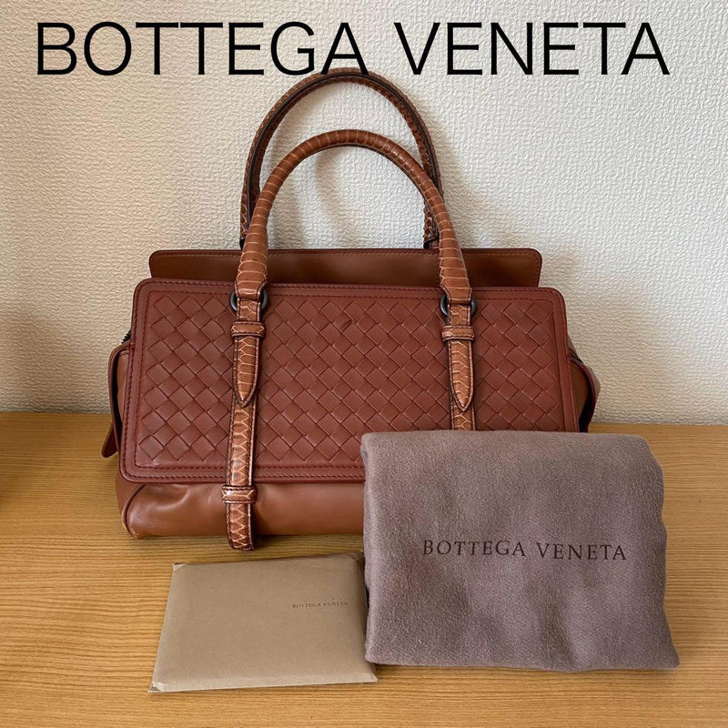Bottega Veneta Handbag Shoulder Bag Brown Leather Mirror Included