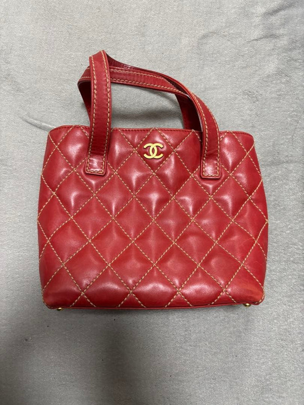 Chanel Quilted Handbag Shoulder Bag Red Leather Gold Hardware
