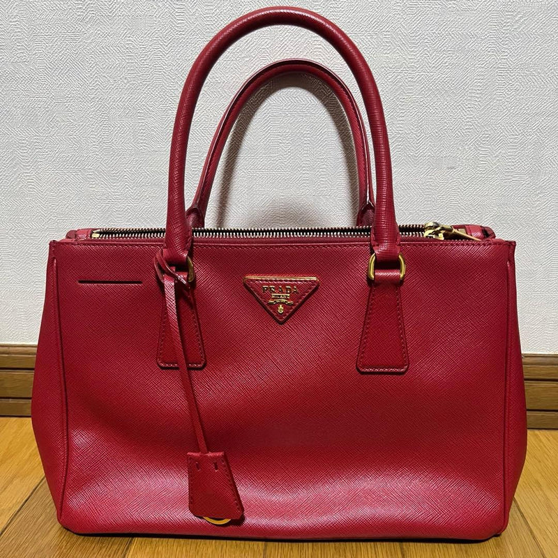 Prada Saffiano Patent Leather 2 Way Handbag Shoulder Bag Red