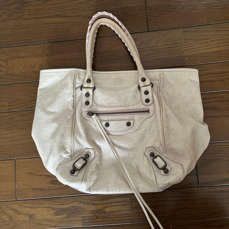 Balenciaga The Sunday Handbag Sheepskin Pink Tote Shoulder Bag