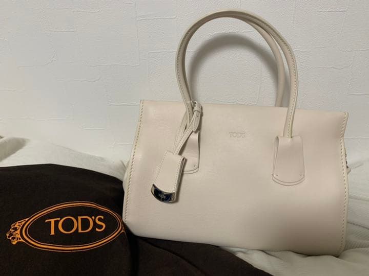 Tods Handbag Shoulder Bag Leather White