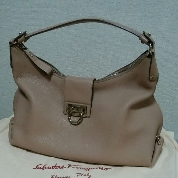 Ferragamo Handbag Shoulder Bag Pink Beige Leather Silver Hardware