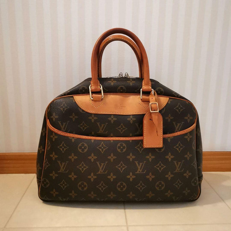 Louis Vuitton Monogram Deauville Boston Bag Dark Brown Canvas Light Brown Handle
