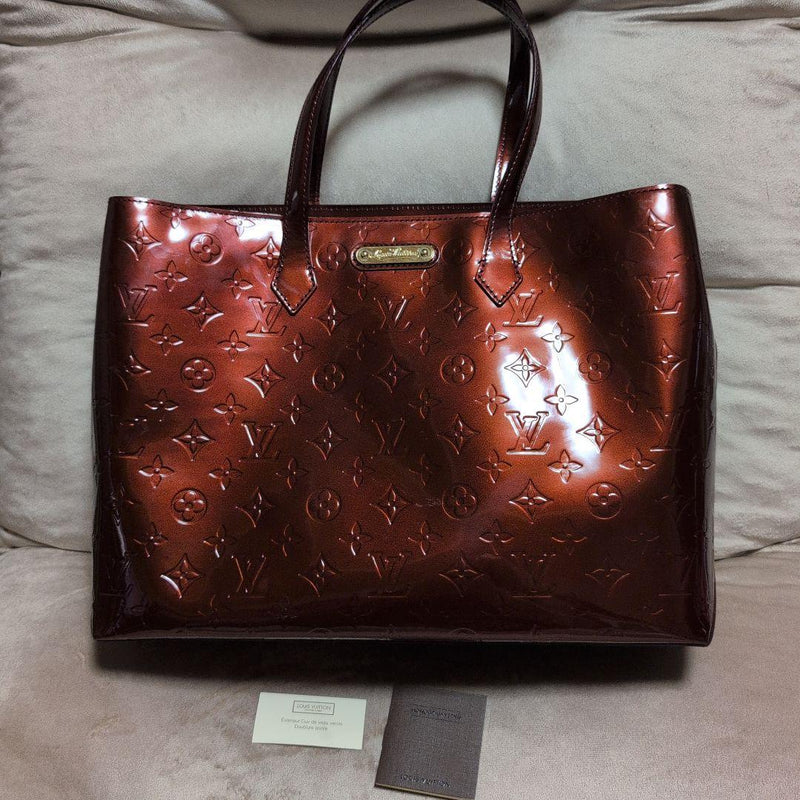 Louis Vuitton Monogram Vernis Tote Bag Handbag Enamel Leather Wine Red