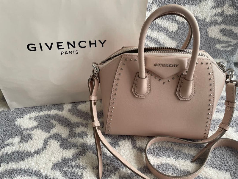 Givenchy Antigona Handbag Crossbody Bag Pink Beige Leather Studs