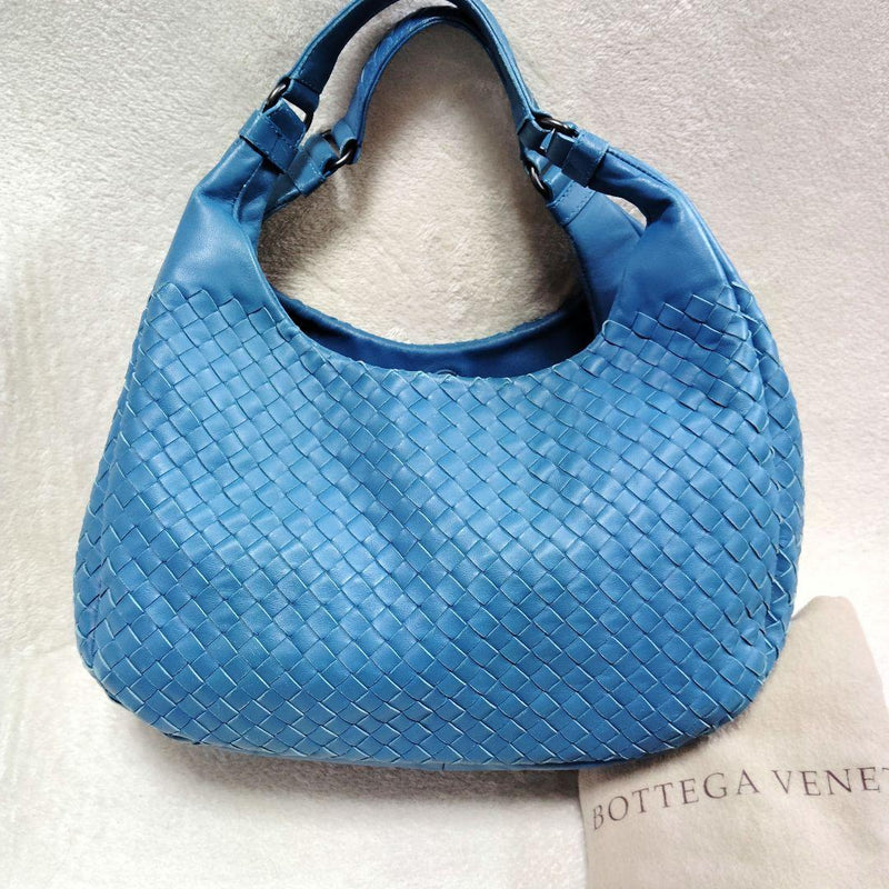 Bottega Veneta Medium Campana 125787 Shoulder Bag Blue Leather