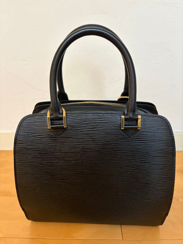 Louis Vuitton Handbag Epi Leather Black Gold Hardware