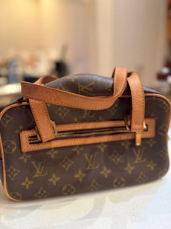 Louis Vuitton Monogram Cite Mm M51182 Shoulder Bag Brown