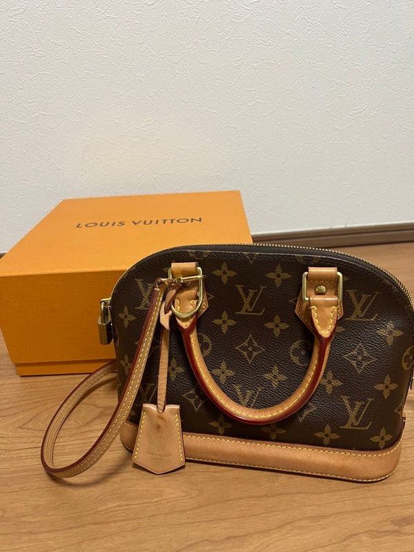 Louis Vuitton Monogram Handbag Canvas Leather Gold Hardware