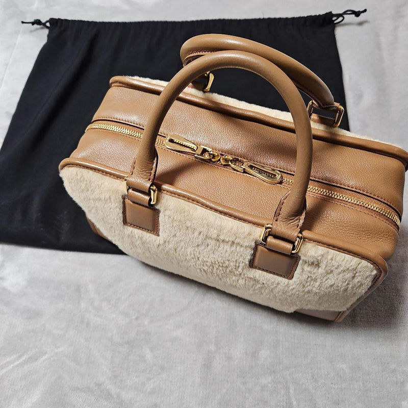 Loewe Amazona 28 Shearling Lambskin Handbag Gold Hardware