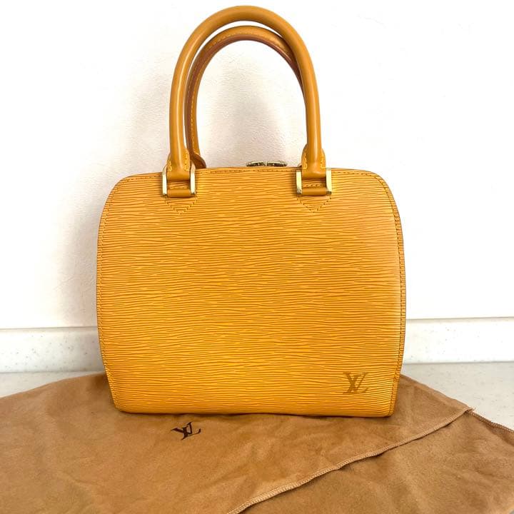 Louis Vuitton Epi Pont Neuf Handbag Yellow Leather