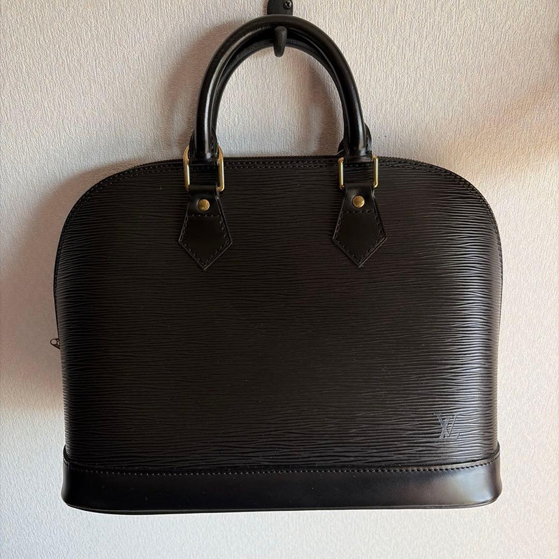 Louis Vuitton Epi Leather Wallet