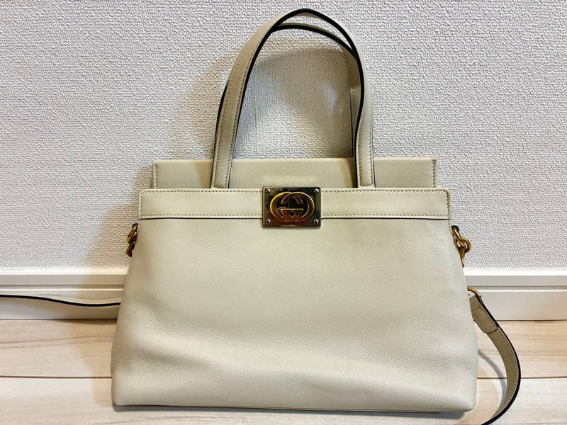 Gucci Hand Shoulder Bag Lamb Leather White Gold Silver Hardware
