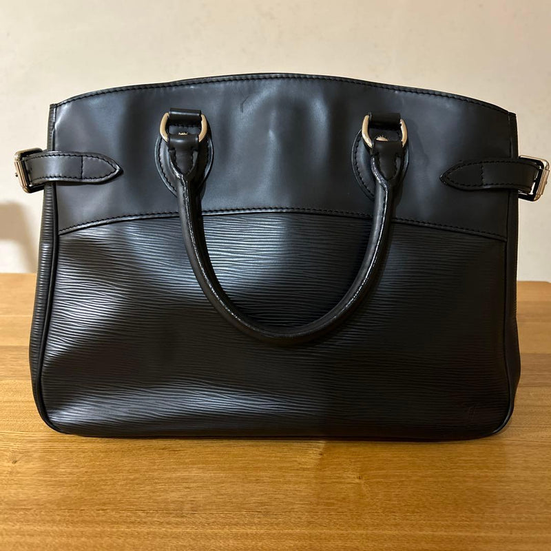 Louis Vuitton Epi Passy Pm BA0076 Handbag Black Leather