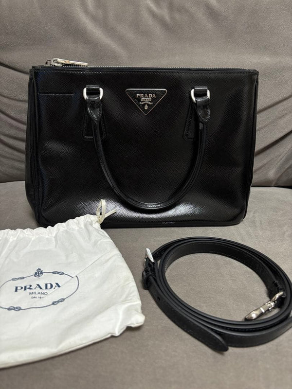 Prada B2863N Galleria Handbag Shoulder Bag Enamel Leather Black Red Lining