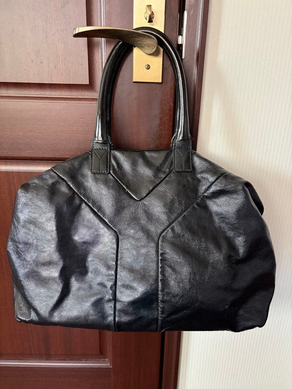 Easy Boston Bag Black Patent Leather Handbag