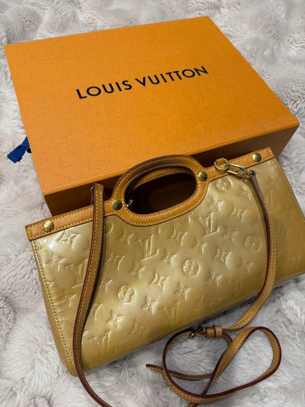 Louis Vuitton Vernis Handbag Shoulder Bag Leather Gold Hardware