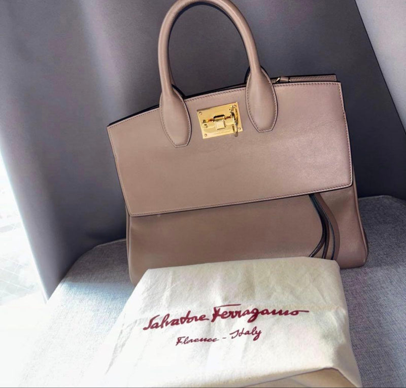 Salvatore Ferragamo Gancini Studio Bag Shoulder Bag Leather Pink Beige
