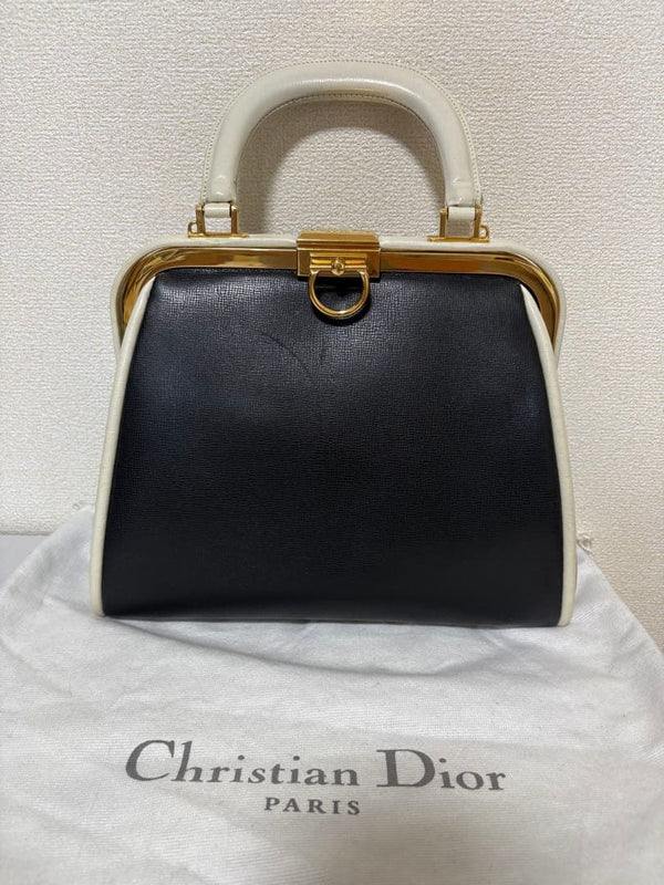 Christian Dior Vintage Clasp Handbag Shoulder Bag Leather Gold Hardware