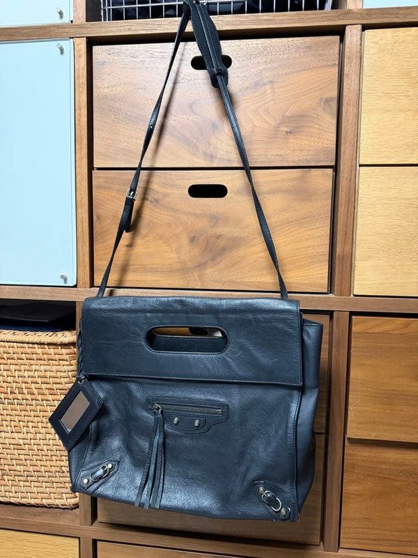 Balenciaga Editors Bag 2-Way Shoulder Bag Black Leather