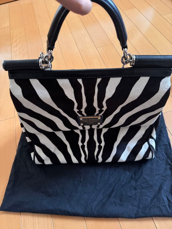 Dolce Gabbana Shoulder Bag Black White Calf Leather Sheepskin Magnetic