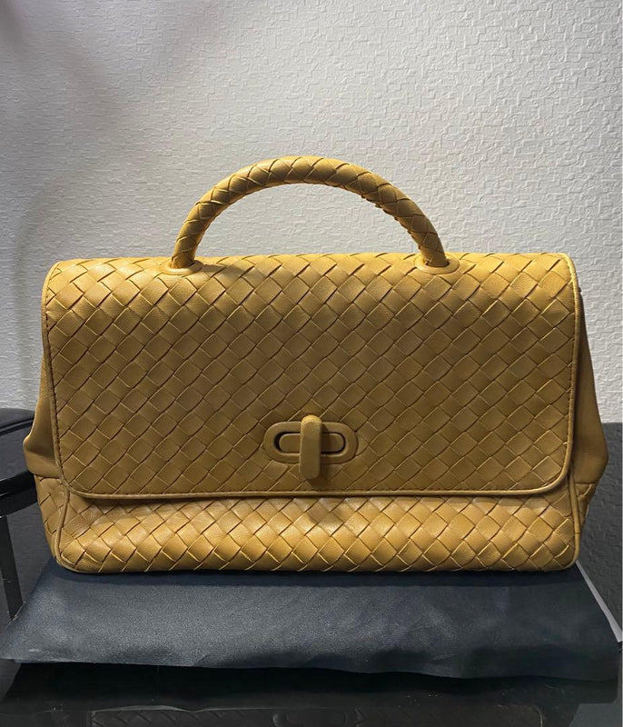 Bottega Veneta Intrecciato Flap Handbag Shoulder Bag Lambskin Camel