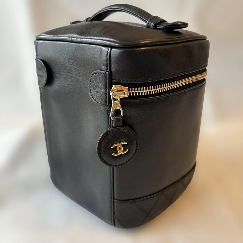 Vanity Cosmetic Pouch Bag Case Black Leather