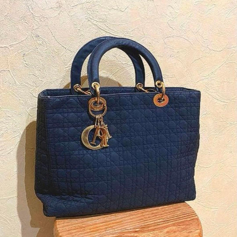 Lady Cannage Handbag Black Leather Gold Hardware