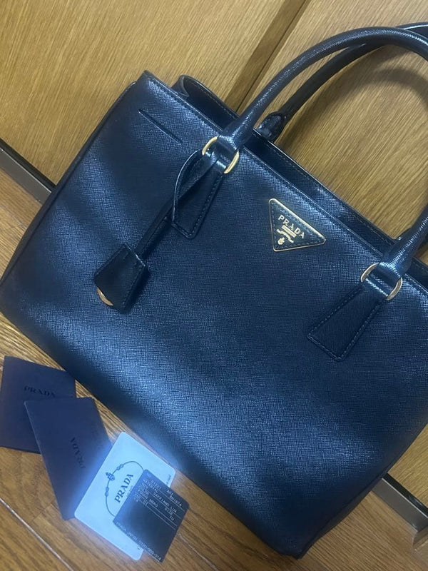 Galleria BN1874 Handbag Saffiano Leather Black