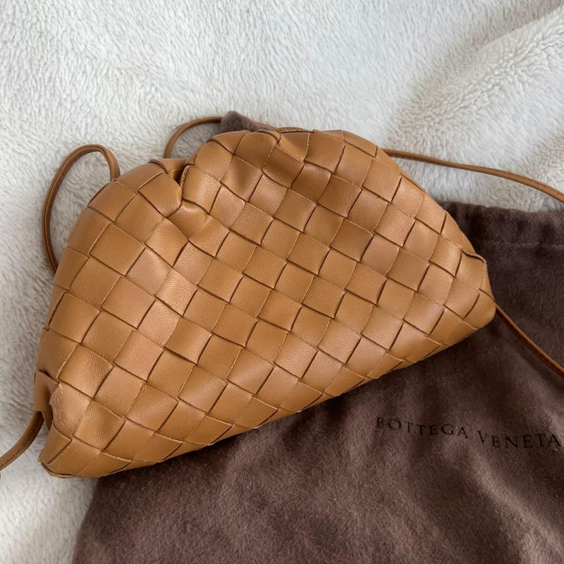 Bottega Veneta Mini The Pouch Clutch Shoulder Bag Lambskin Caramel Brass