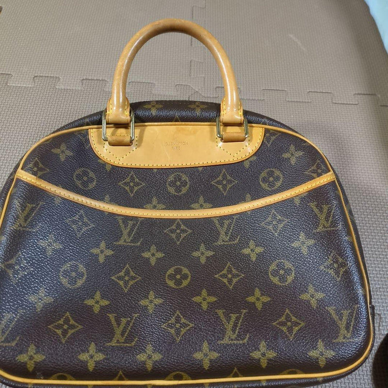 Handbag Leather