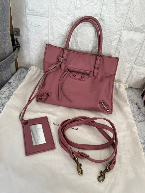 Paper 2 Way Handbag Lambskin Dusty Pink Shoulder Bag