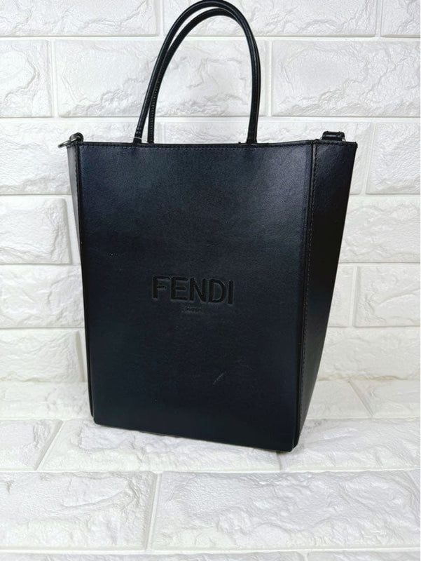 Fendi Small Shopping Bag Mini Tote Handbag Black Leather Magnetic Closure