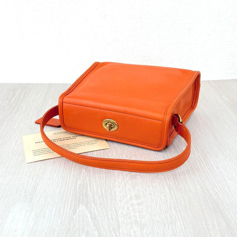 Coach Geometric Shoulder Bag Leather Orange Gold Hardware Turn Lock