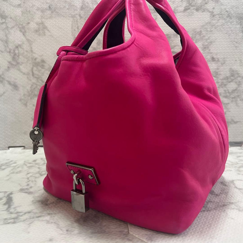 Calle Pm Handbag Nappa Leather Pink Anagram Padlock