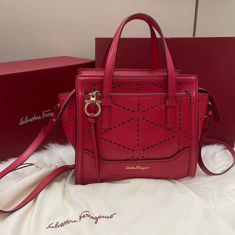 Quilted Pink Leather 2-Way Handbag Shoulder Bag