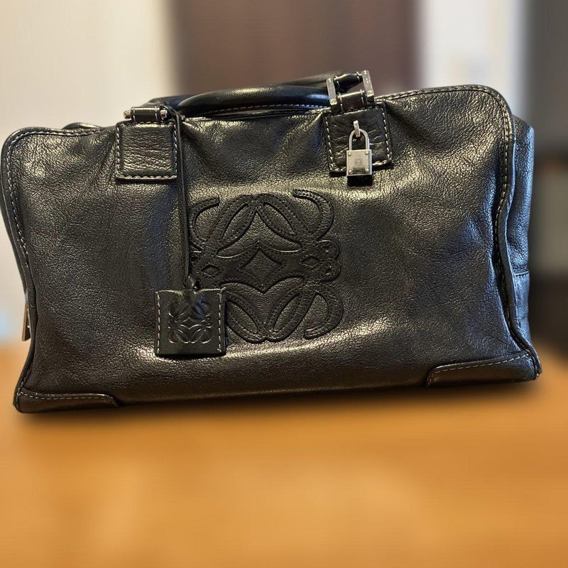 Loewe Amazona 32 Handbag Black Leather Gold Hardware