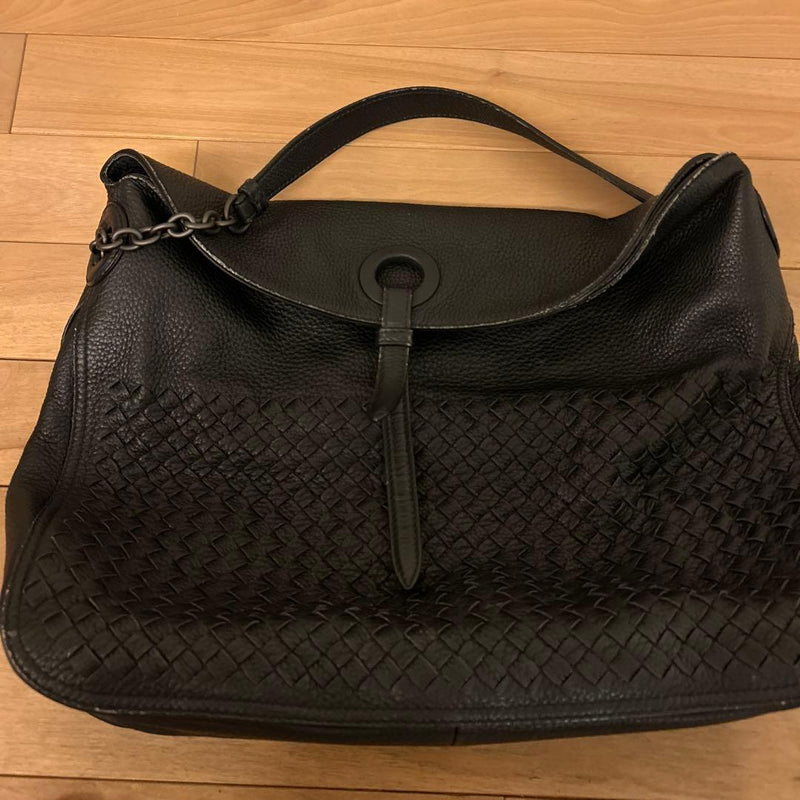 Bottega Veneta Woven Design Handbag Black Leather Suede Interior Chain Handle