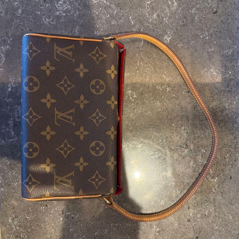 Louis Vuitton Handbag Shoulder Bag Leather