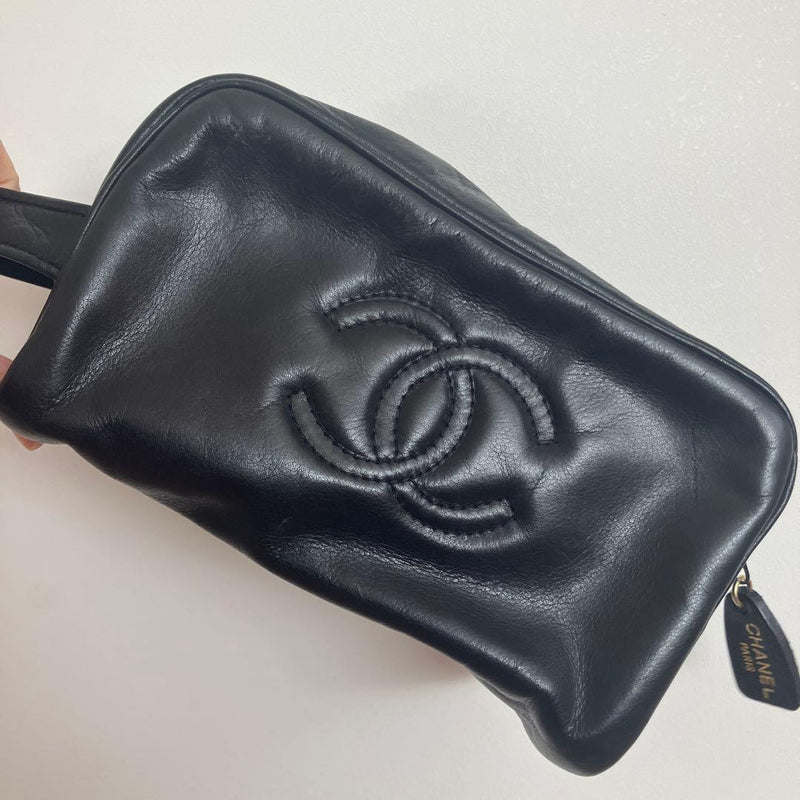 Chanel Vanity Pouch Clutch Bag Lambskin Leather Black Gold Hardware