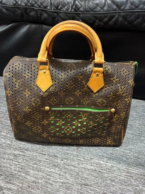 Perforation Design Handbag Brown Gold Leather With Front Pocket
