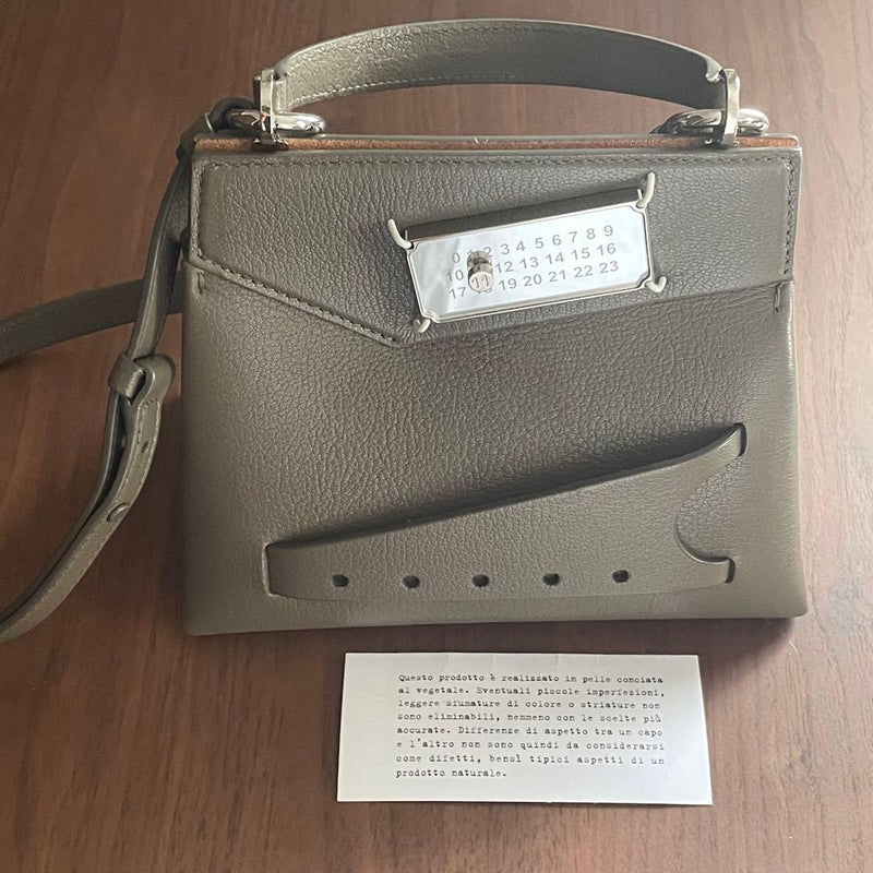 Maison Margiela Snatched S56WG0168 Crossbody Handbag Grain Smooth Leather