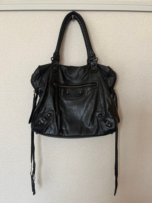 Balenciaga The City Velo Handbag Arena Lambskin Black Leather Crossbody