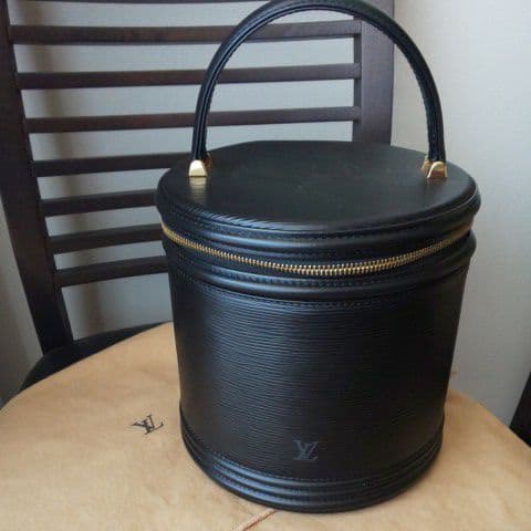 Louis Vuitton Epi Cannes Handbag Clutch Black Leather